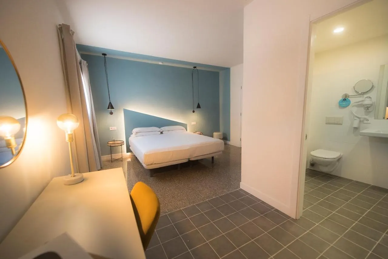 Apuntadores 8 Palma de Mallorca 2*,